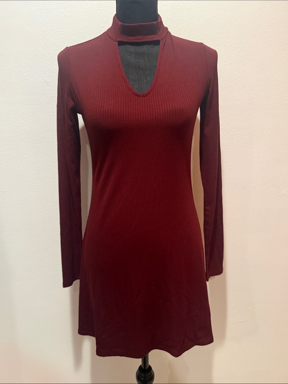 Aeropostale Long Sleeve Mock Neck Cutout Dress - Burgundy